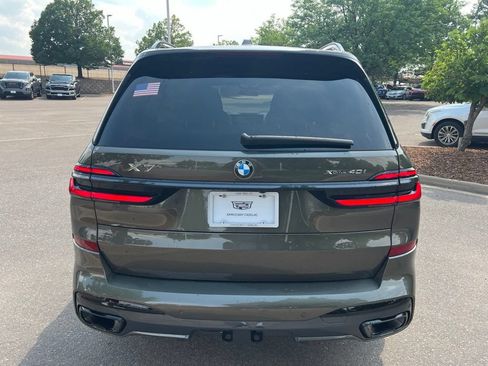 Used 2024 BMW X7 xDrive40i w/ Executive Package AWD/4WD image 4