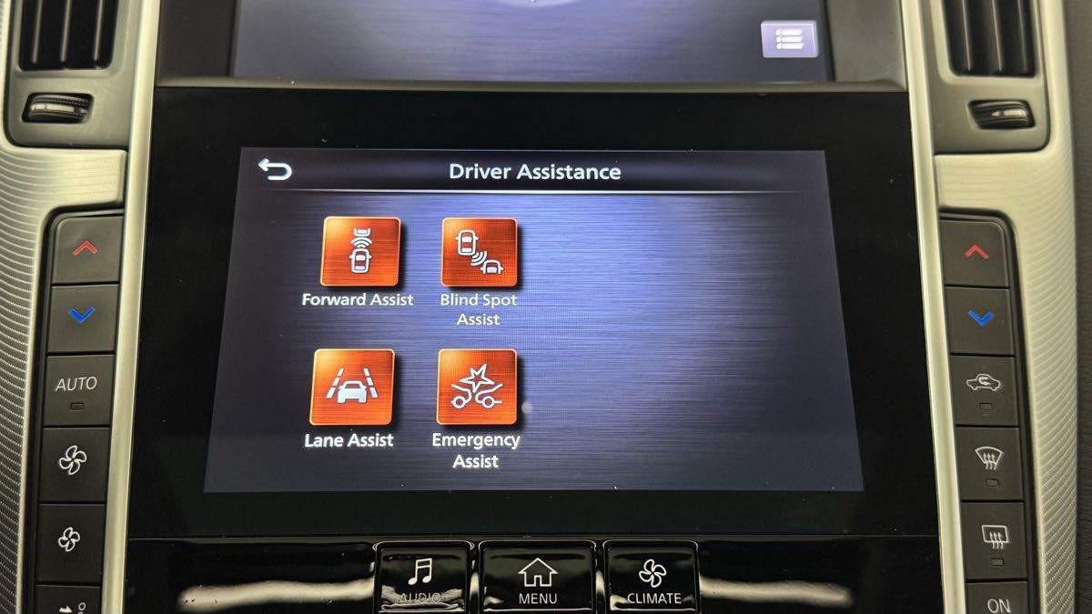 Used 2021 INFINITI Q50 Luxe w/ Seat & Sound Package RWD image 31