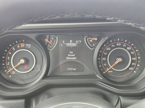 New 2026 Jeep Gladiator Sport AWD/4WD image 13