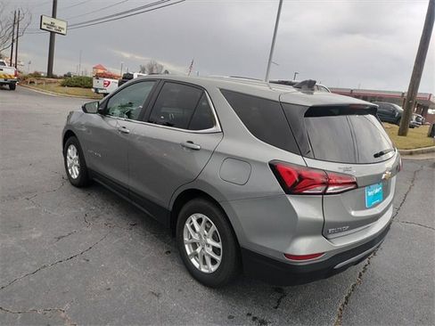 Used 2023 Chevrolet Equinox LT image 5