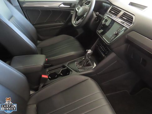Used 2023 Volkswagen Tiguan SE R-Line FWD image 26