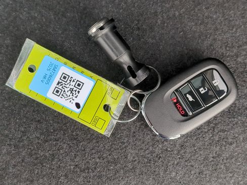 Certified 2025 Honda HR-V LX image 32