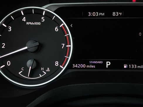 Used 2025 Nissan Rogue SV FWD image 38