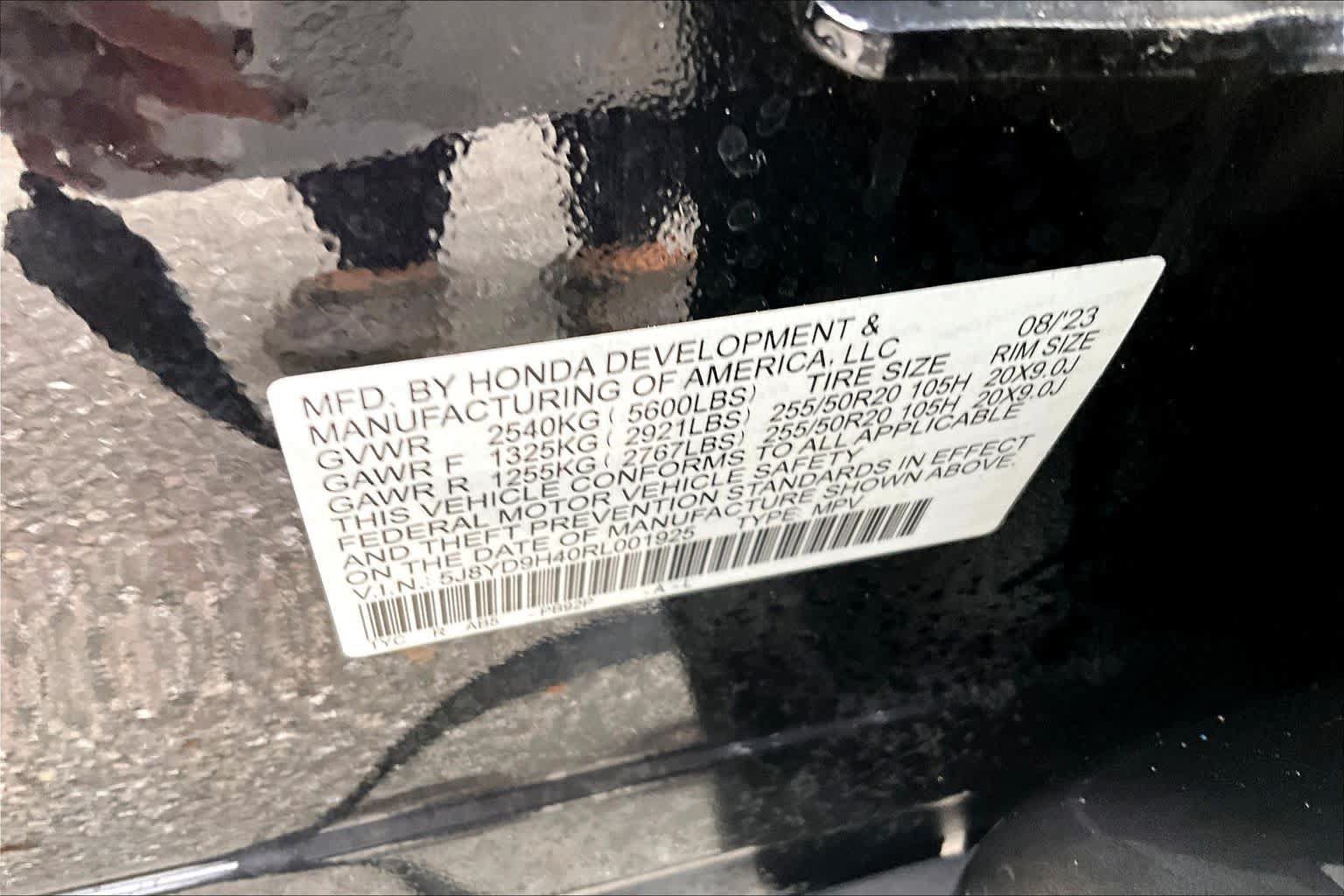 Certified 2024 Acura MDX w/ Technology Package FWD image 35