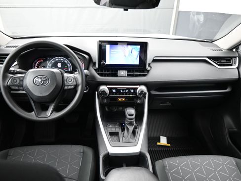 New 2025 Toyota RAV4 XLE image 14