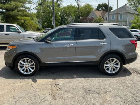 Used 2014 Ford Explorer Limited w/ Equipment Group 302A AWD/4WD image 6