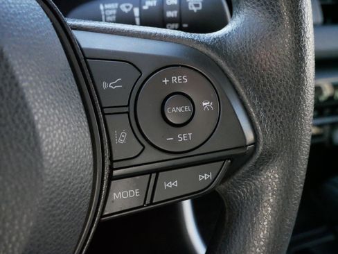 Certified 2025 Toyota RAV4 XLE image 25