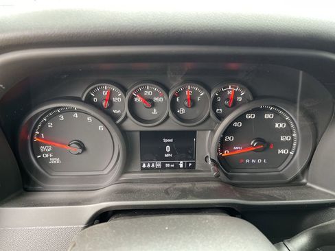 New 2025 Chevrolet Silverado 1500 Custom Trail Boss w/ LPO, Dark Essentials Package image 13