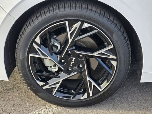 Certified 2025 Kia K5 GT-Line w/ GT-Line Premium Package image 10