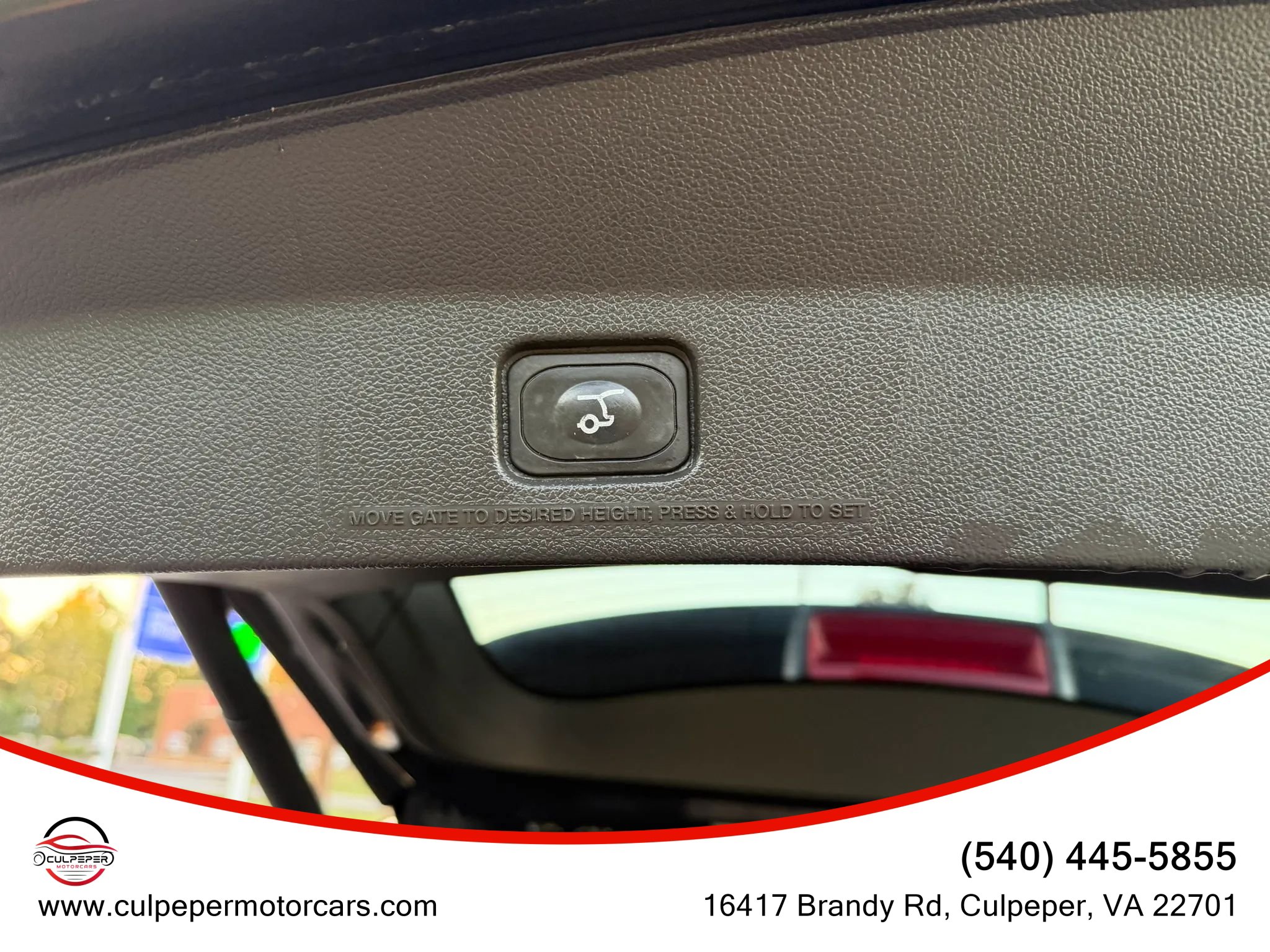 Used 2014 Ford Explorer Sport w/ Equipment Group 401A AWD/4WD image 14
