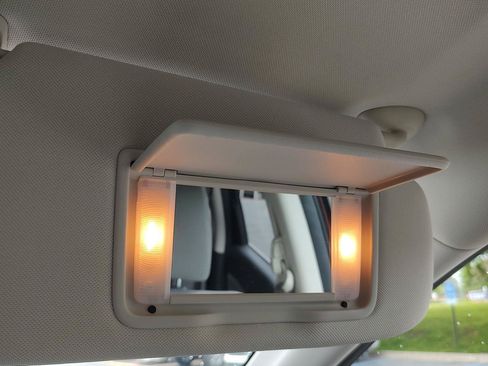 Used 2015 Honda CR-V EX image 6