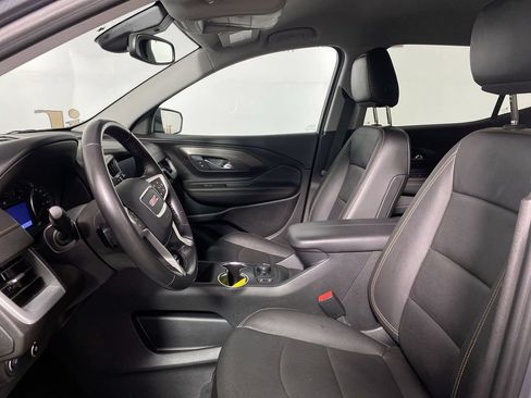 Used 2020 GMC Terrain SLT w/ LPO, Floor Liner Package FWD image 11