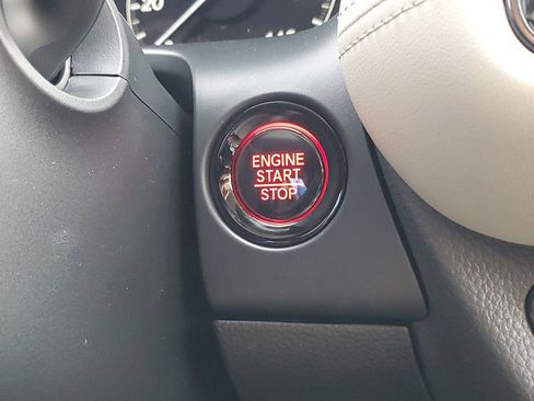 New 2026 Honda HR-V LX image 17