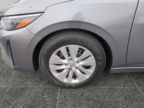 Used 2024 Nissan Sentra S image 14