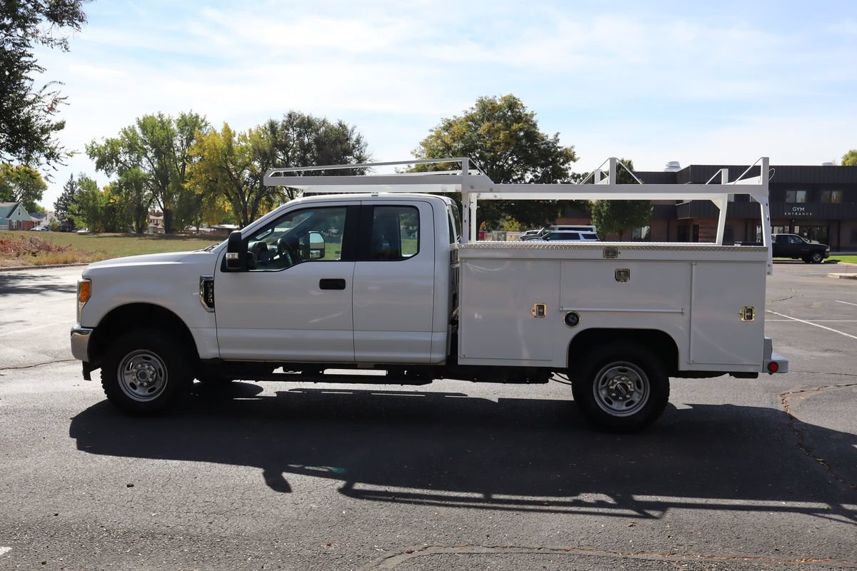 Used 2017 Ford F350 XL AWD/4WD image 9