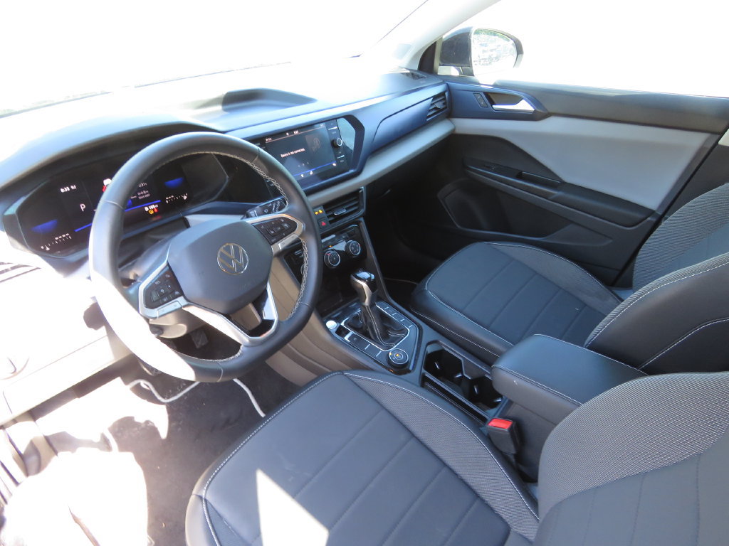 Used 2023 Volkswagen Taos SE AWD/4WD image 11