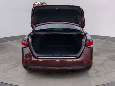 Used 2024 Nissan Sentra SV FWD image 19
