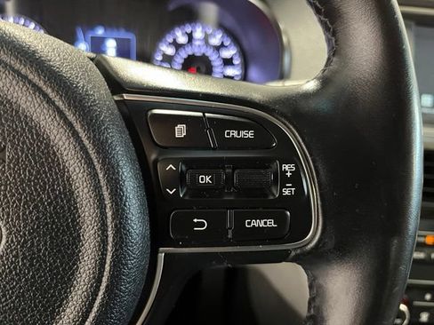Used 2018 Kia Optima EX FWD image 23