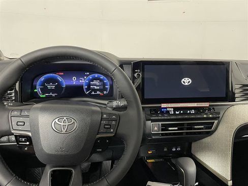 New 2026 Toyota Camry XLE AWD/4WD image 16