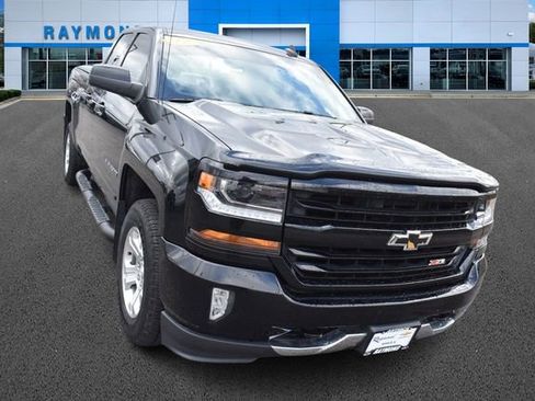 Certified 2017 Chevrolet Silverado 1500 LT w/ All Star Edition image 9