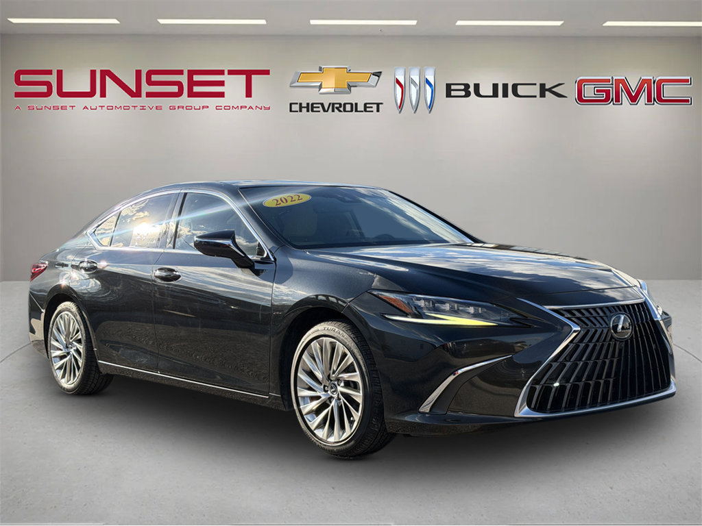 Used 2022 Lexus ES 350 Ultra Luxury w/ Accessory Package 2 FWD image 1