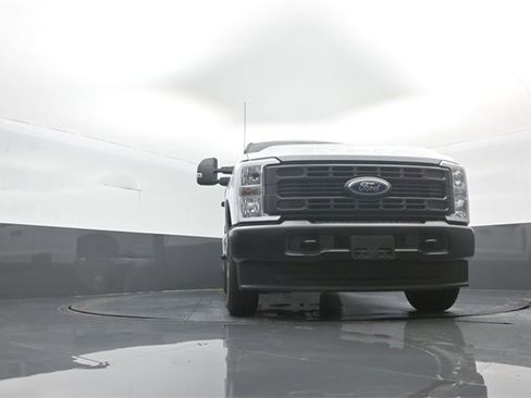 New 2026 Ford F250 XL image 26