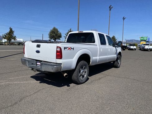 Used 2011 Ford F350 Lariat w/ FX4 4X4 Off-Road Pkg image 3