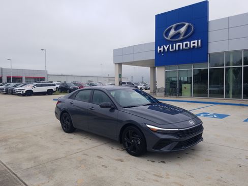 New 2026 Hyundai Elantra Sport FWD image 1