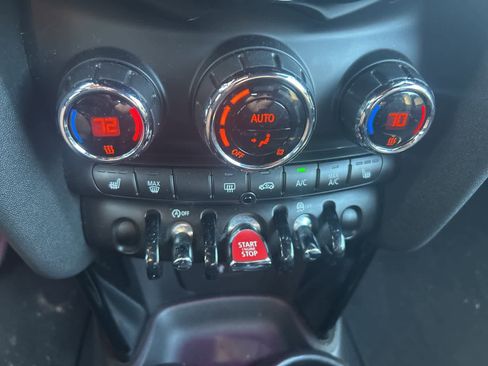 Used 2021 MINI Cooper Convertible image 25