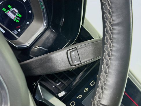 Used 2024 GMC Sierra 1500 Elevation image 25