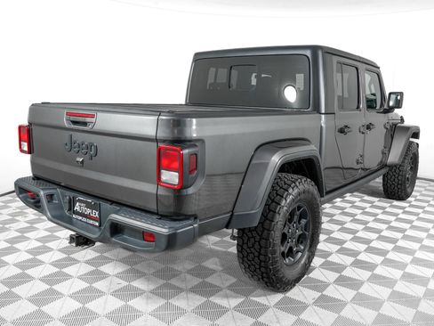 Used 2023 Jeep Gladiator Willys image 4