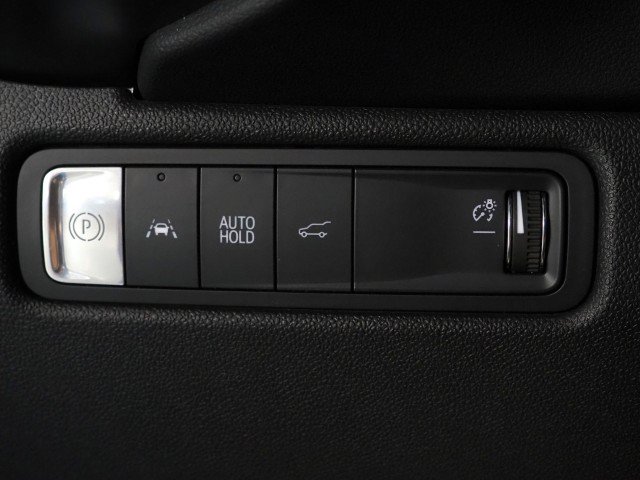 Used 2024 Chevrolet Equinox EV FWD RS w/2RS image 23