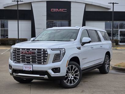 New 2026 GMC Yukon XL Denali w/ Sun & Power Step Package
