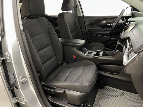 Certified 2022 GMC Terrain SLE w/ Driver Convenience Package image 38