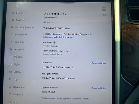 Used 2021 Tesla Model X Long Range image 25