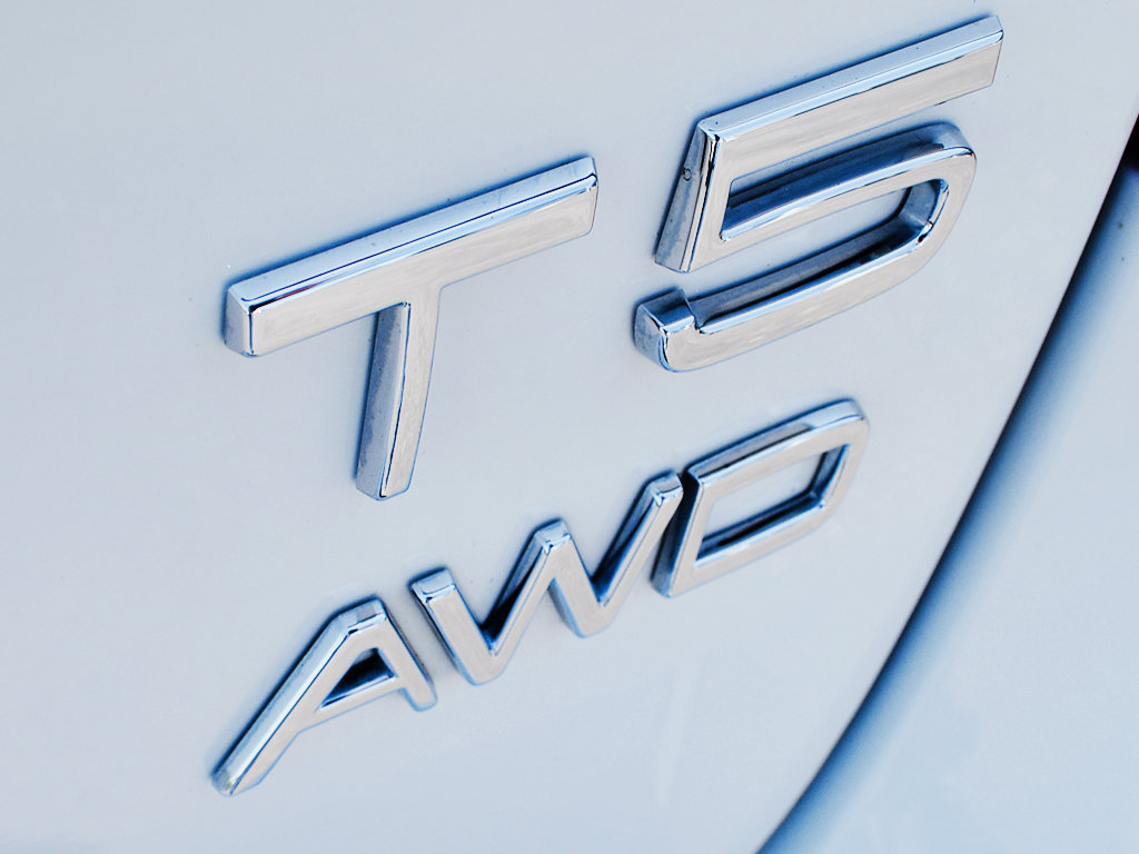 Used 2018 Volvo S60 T5 Dynamic AWD/4WD image 8