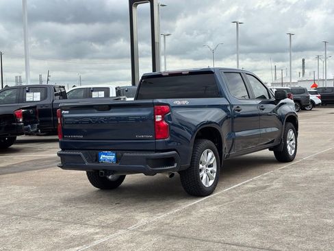 Used 2022 Chevrolet Silverado 1500 Custom AWD/4WD image 10