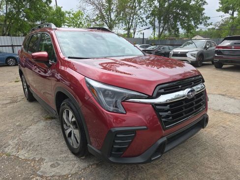 Used 2025 Subaru Ascent Premium image 5