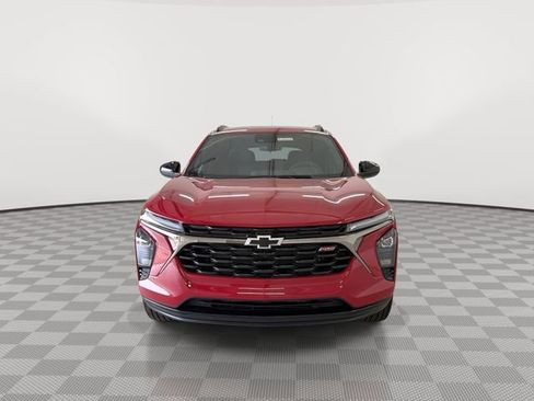 New 2026 Chevrolet Trax RS w/ Sunroof Package FWD image 5
