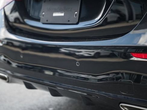 Certified 2022 Mercedes-Benz S 500 4MATIC w/ AMG Line Package image 8