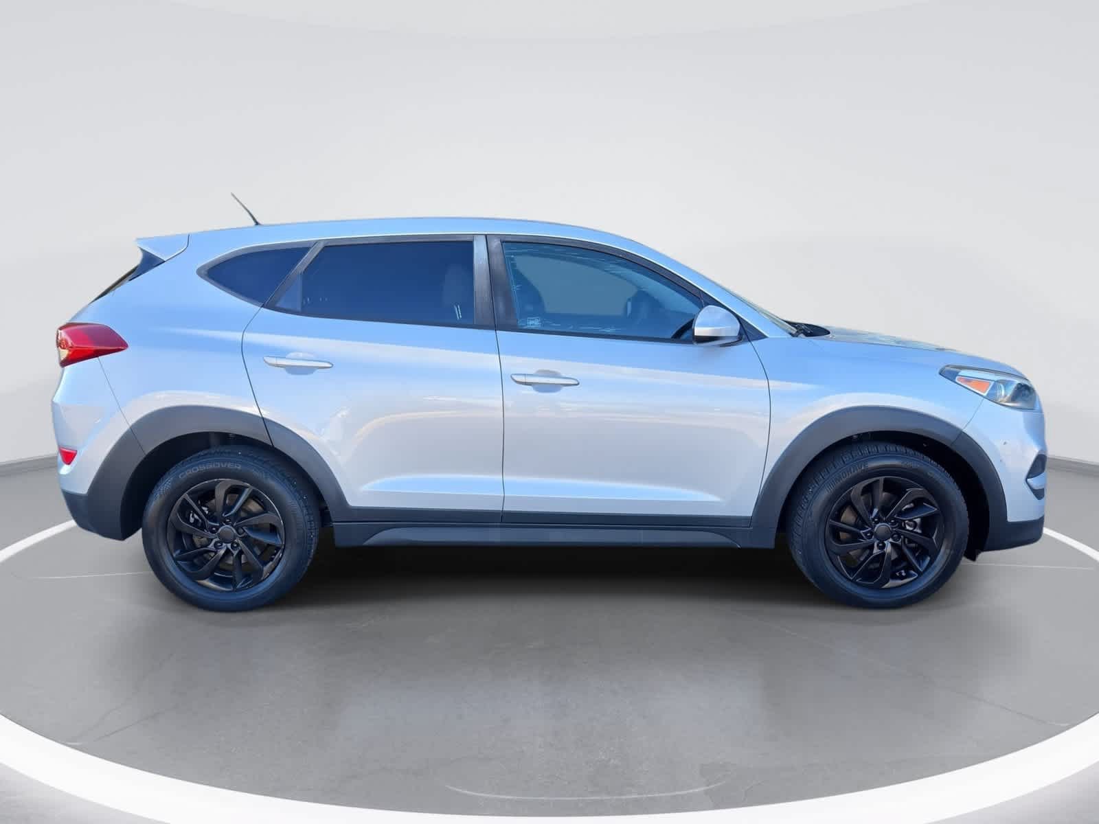 Used 2017 Hyundai Tucson SE FWD image 9