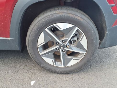 Certified 2025 Hyundai Tucson SEL AWD/4WD image 10