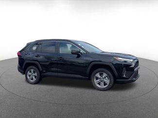 Used 2025 Toyota RAV4 LE video 2