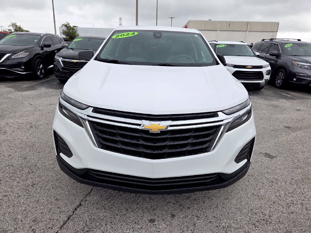 Used 2024 Chevrolet Equinox LS w/ LS Convenience Package FWD image 18