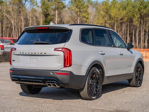 Used 2022 Kia Telluride SX w/ SX Prestige Package image 7