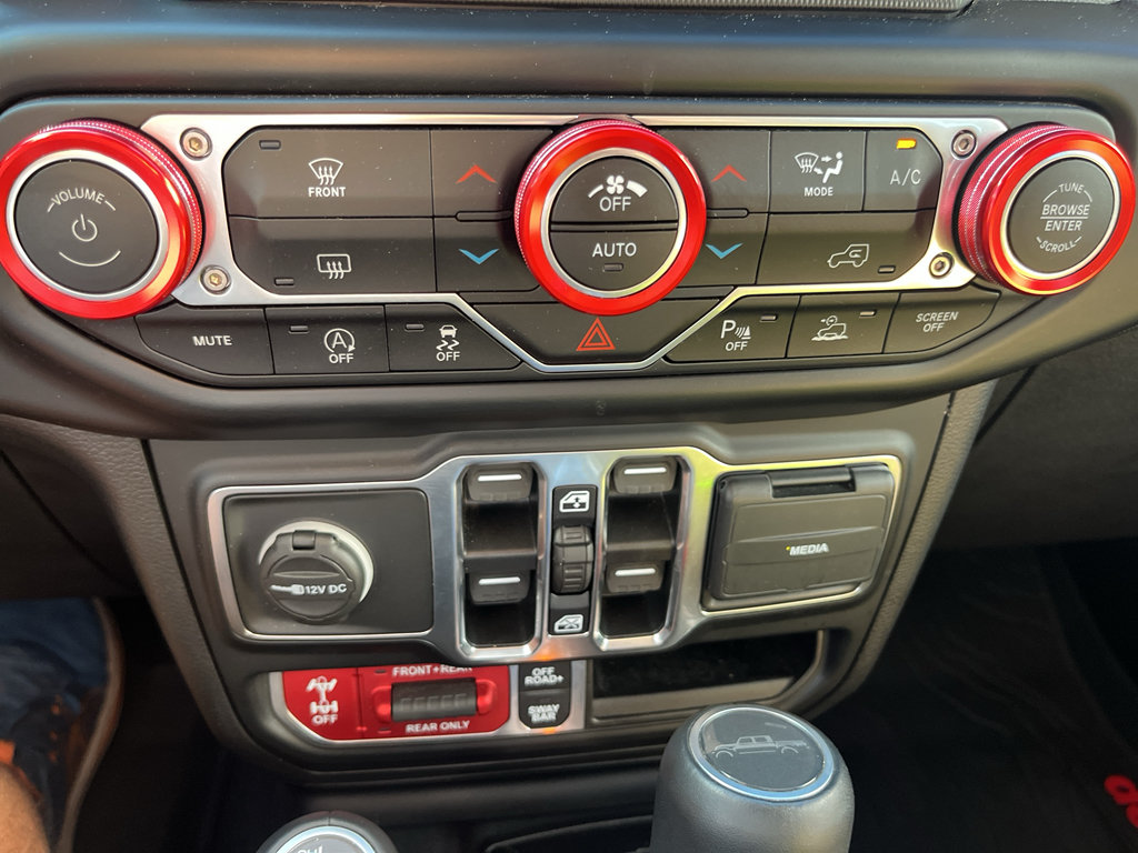 Used 2021 Jeep Gladiator Rubicon AWD/4WD image 21