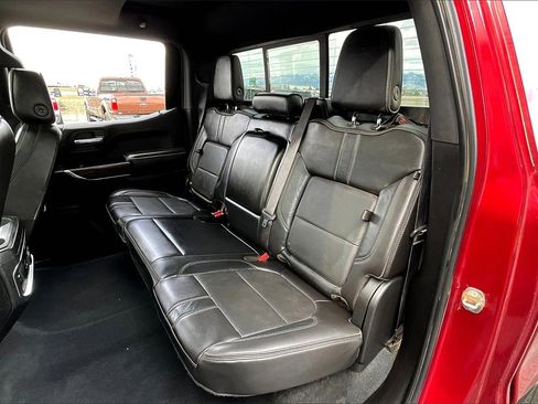 Used 2019 Chevrolet Silverado 1500 High Country image 28