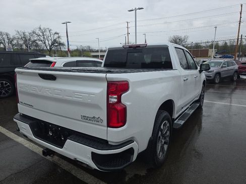 Used 2023 Chevrolet Silverado 1500 High Country w/ Technology Package AWD/4WD image 5