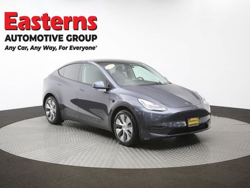 Used 2021 Tesla Model Y Long Range AWD/4WD image 46