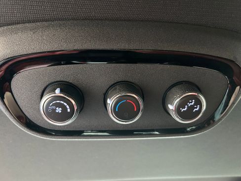 Used 2023 Dodge Durango SRT image 34